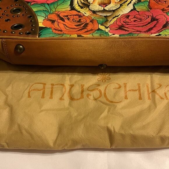 Anuschka RARE tiger & roses large hand painted shoulder bag.  EUC - Picture 12 of 12